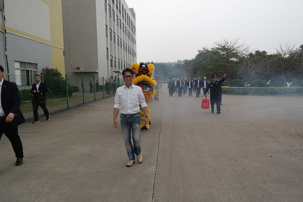 2019年银正铝业开工大吉